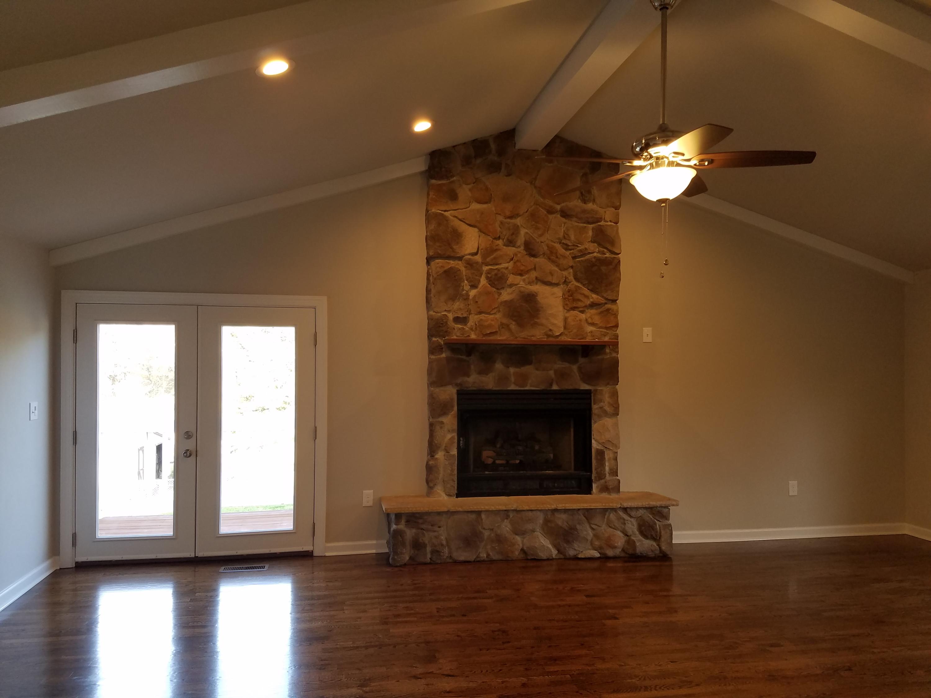 3265 Bradshaw Road Salem, VA 24153 - Photo 14 of 43 20171110_153259