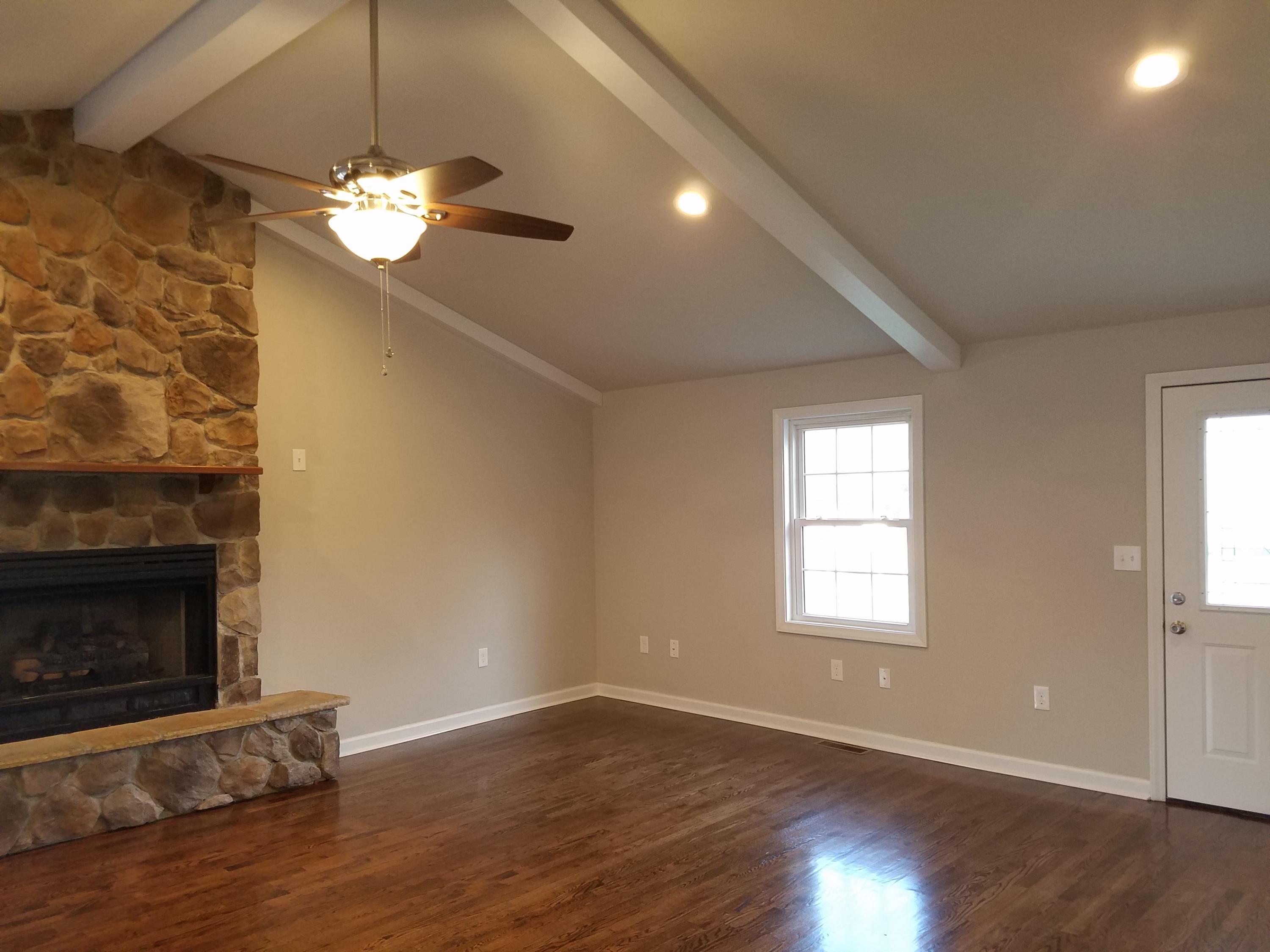 3265 Bradshaw Road Salem, VA 24153 - Photo 15 of 43 20171110_153310