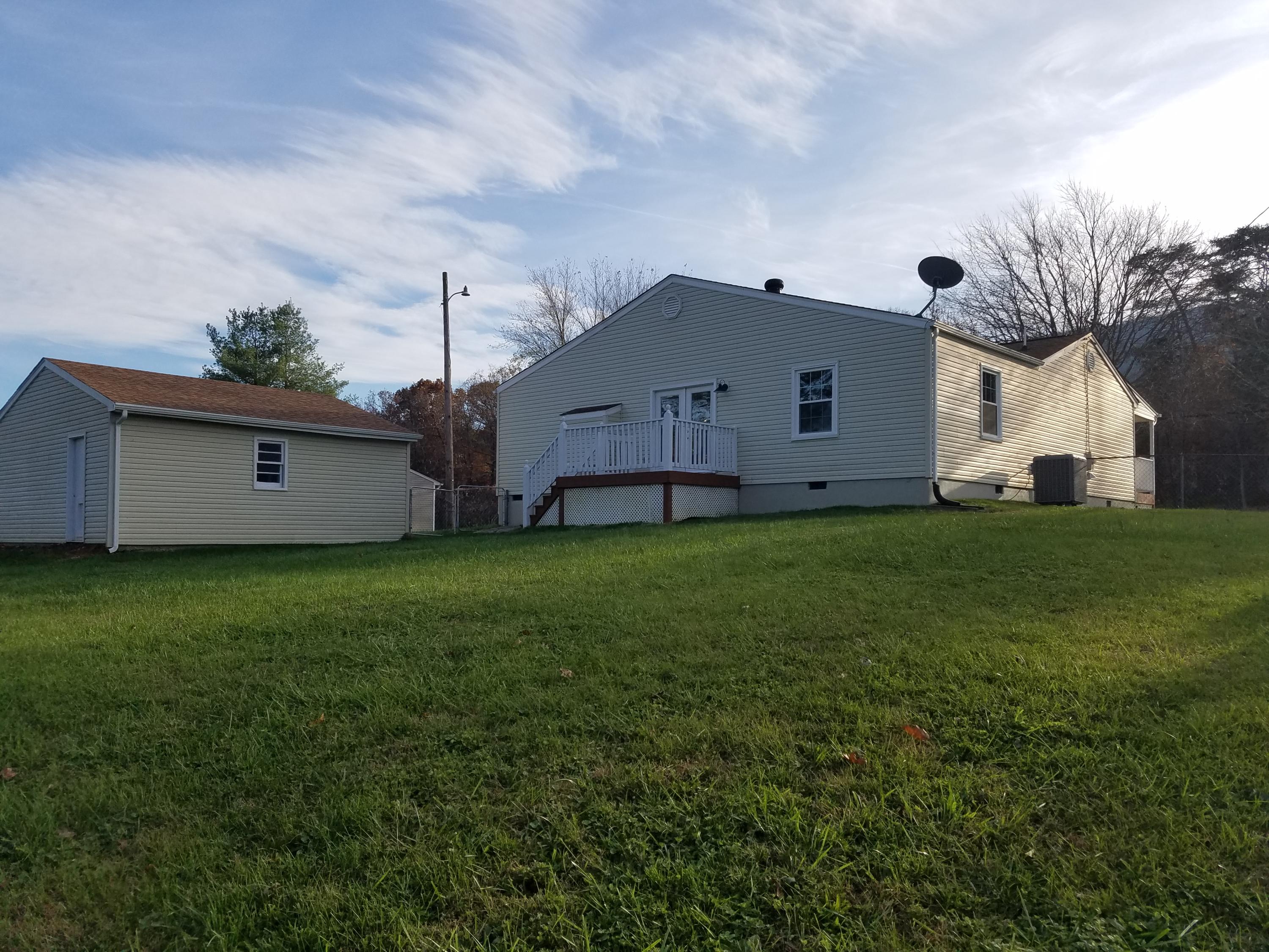 3265 Bradshaw Road Salem, VA 24153 - Photo 40 of 43 20171110_154408