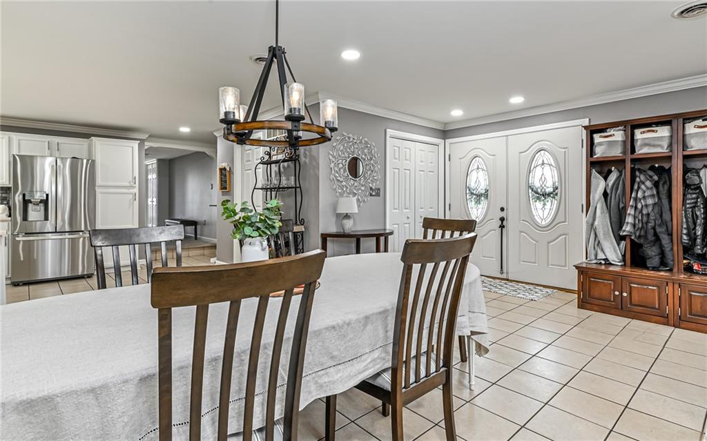 5236 Middle Road Gibsonia, PA 15044 - Photo 5 of 31 Gallery Image 5