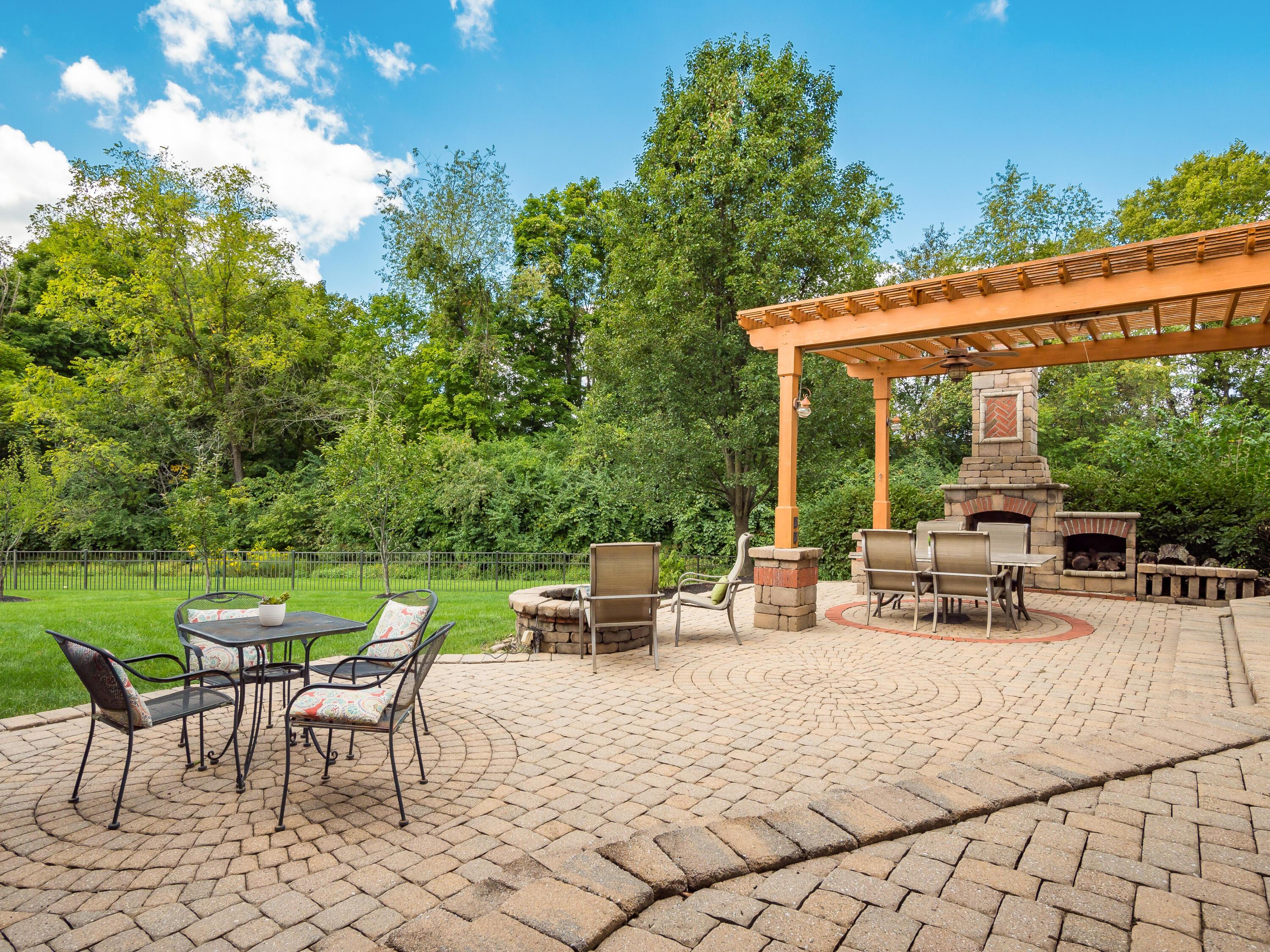 2576 Colts Neck Road Blacklick, OH 43004 - Photo 67 of 71 expansive paver patio w/ water fountain