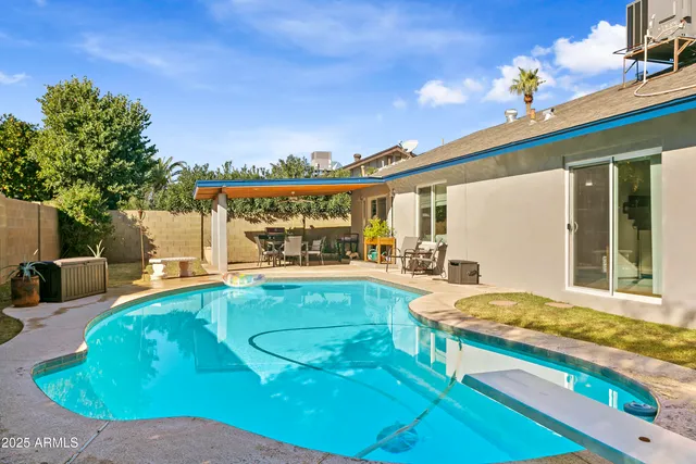 $5,250 | 2707 East Louise Drive, Phoenix, AZ 85032