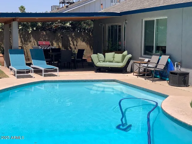 $5,250 | 2707 East Louise Drive, Phoenix, AZ 85032