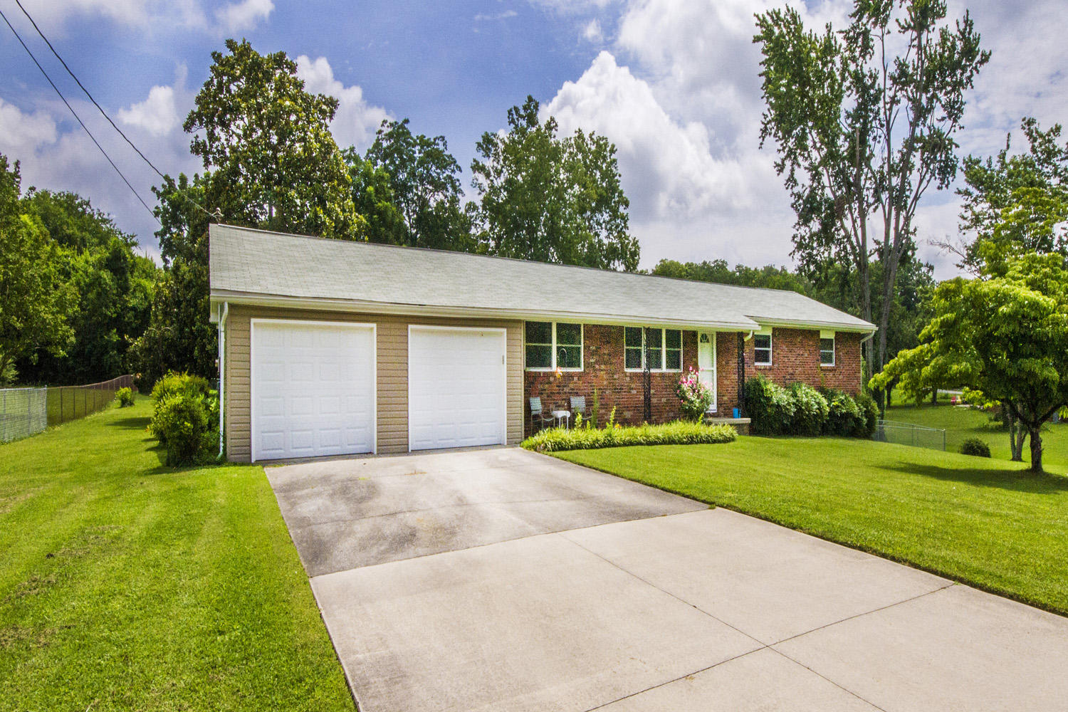 204 Debbie Road Knoxville, TN 37922 - Photo 27 of 29 IMG_0125
