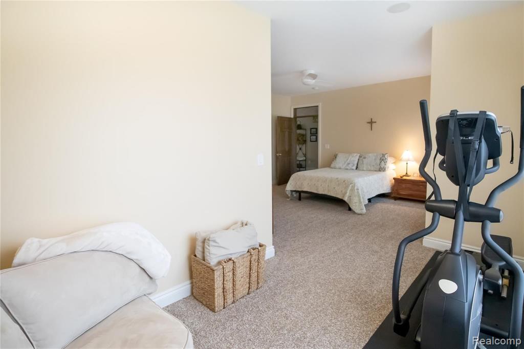 3003 Brophy Road Howell, MI 48855 - Photo 14 of 41
