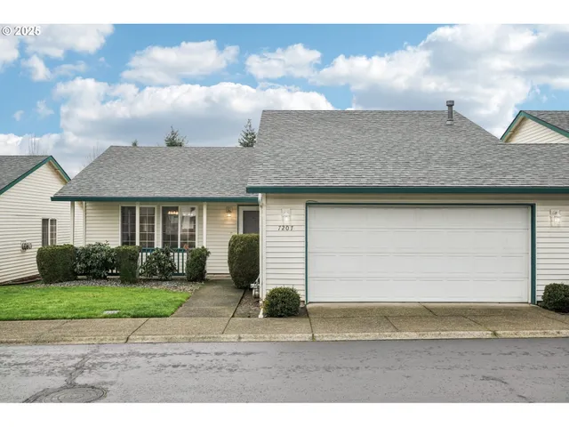$359,000 | 7207 Northeast 43rd Way, Vancouver, WA 98662
