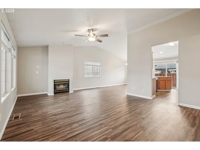 $359,000 | 7207 Northeast 43rd Way, Vancouver, WA 98662