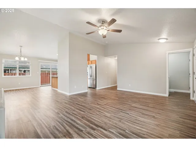 $359,000 | 7207 Northeast 43rd Way, Vancouver, WA 98662