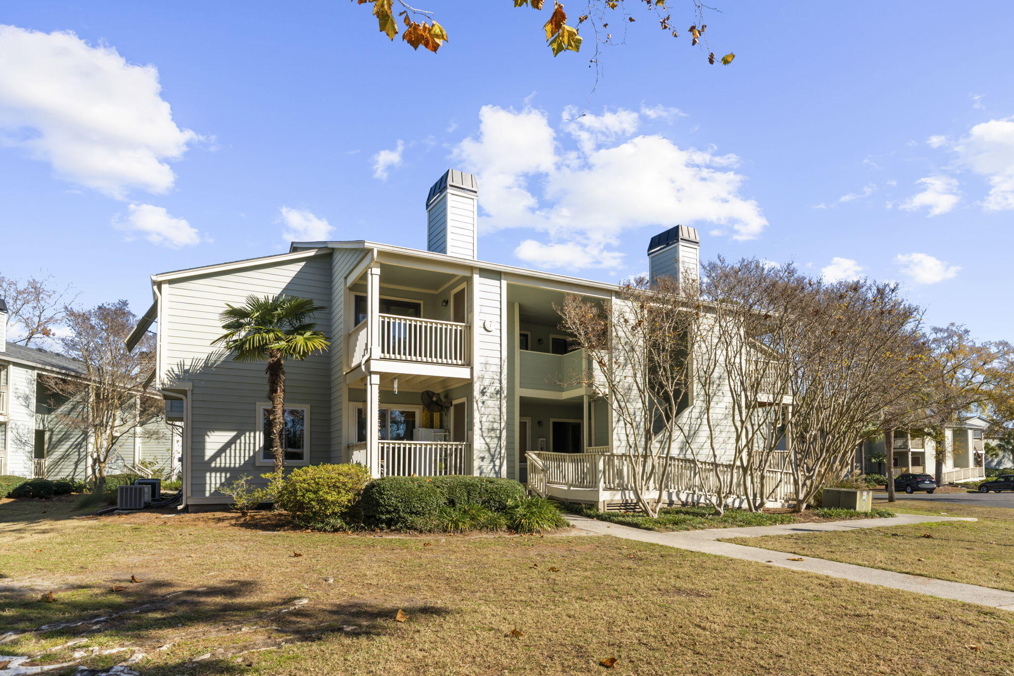 1481 Center Street, Unit 703 Mount Pleasant, SC 29464 - Photo 1 of 33 27-web-or-mls-DSC04507