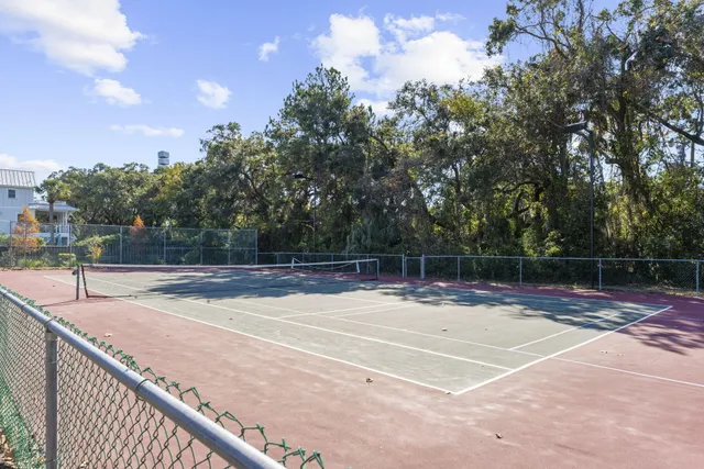 $2,000 | 1481 Center Street, Unit 703, Mount Pleasant, SC 29464