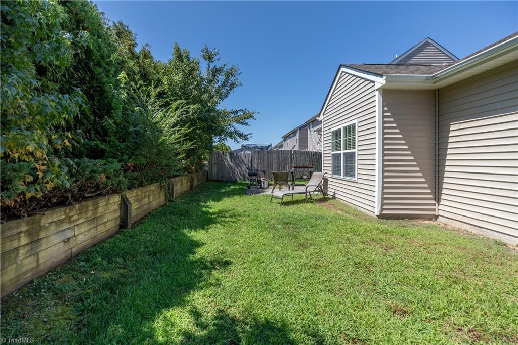 729 Spinning Wheel Point High Point, NC 27265 - Photo 21 of 31 Gallery Image 21
