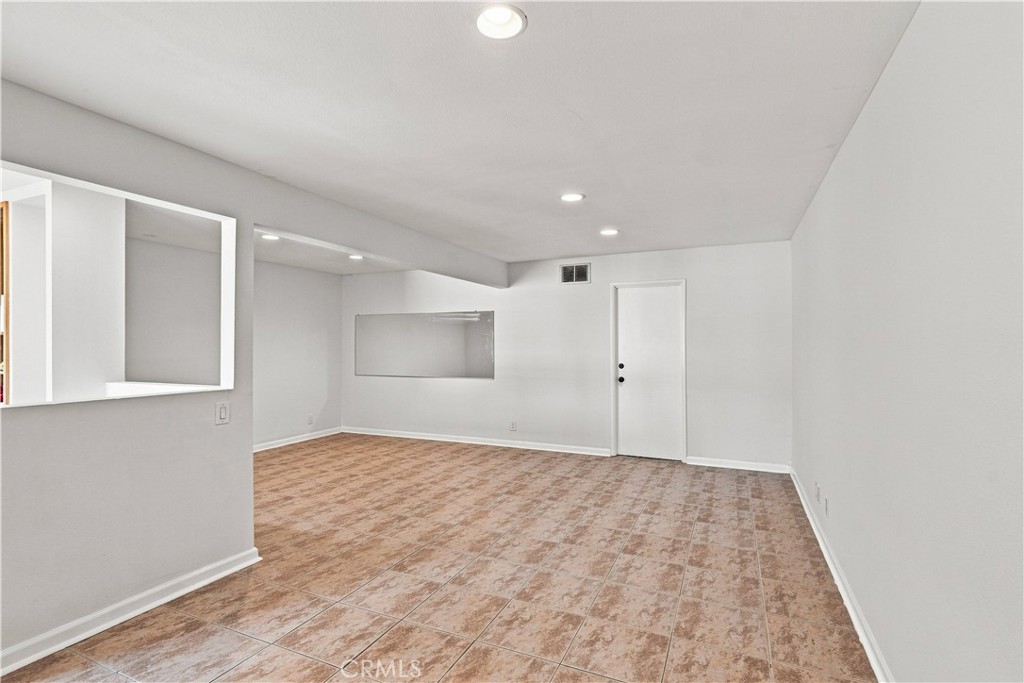 1340 East Fallbrook Street Fallbrook, CA 92028 - Photo 21 of 23 Gallery Image 21