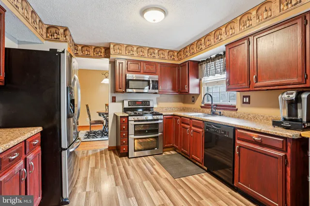 $425,999 | 1309 Galloway Court, Williamstown, NJ 08094