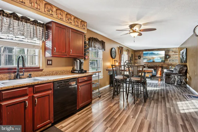 $425,999 | 1309 Galloway Court, Williamstown, NJ 08094