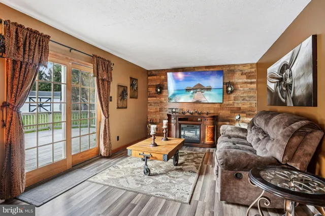 $425,999 | 1309 Galloway Court, Williamstown, NJ 08094