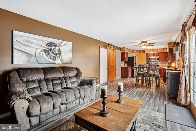 $425,999 | 1309 Galloway Court, Williamstown, NJ 08094