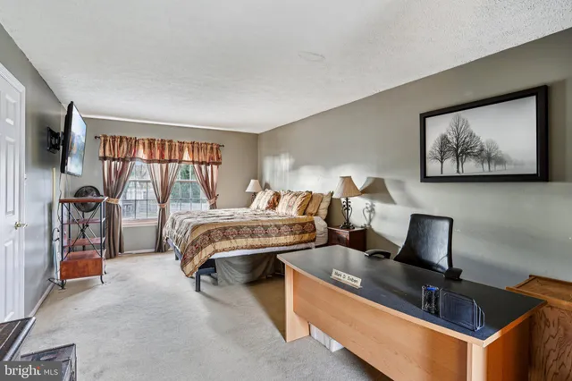 $425,999 | 1309 Galloway Court, Williamstown, NJ 08094