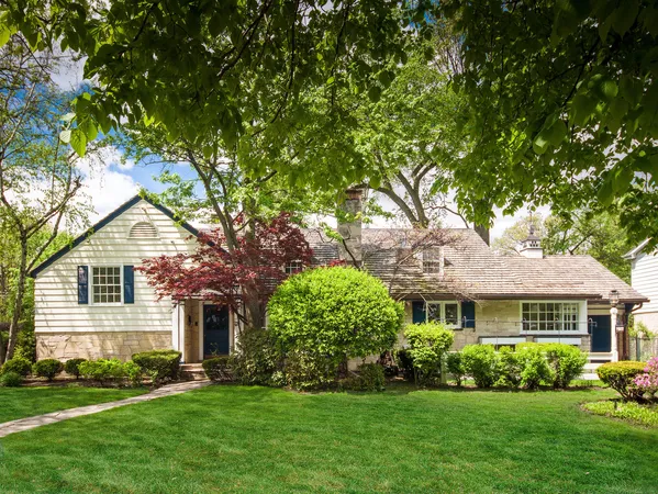 $1,649,000 | 9002 Kedvale Avenue, Skokie, IL 60076