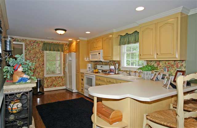 331 Batesville Road Simpsonville, SC 29681 - Photo 3 of 11 Gallery Image 3