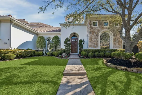 $2,925,000 | 11602 Versailles Lakes Lane, Houston, TX 77082
