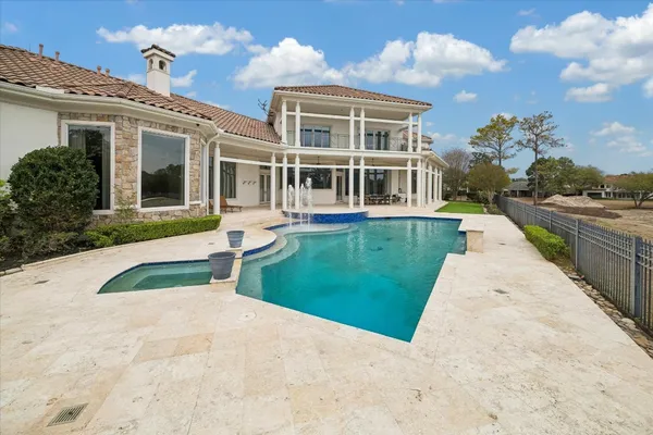 $2,925,000 | 11602 Versailles Lakes Lane, Houston, TX 77082