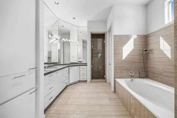 $2,925,000 | 11602 Versailles Lakes Lane, Houston, TX 77082