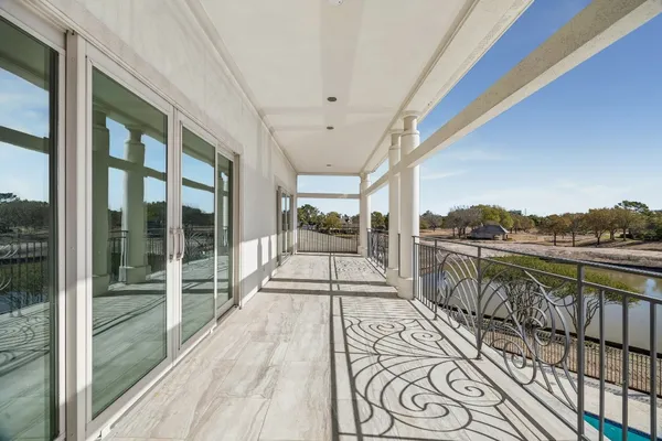 $2,925,000 | 11602 Versailles Lakes Lane, Houston, TX 77082