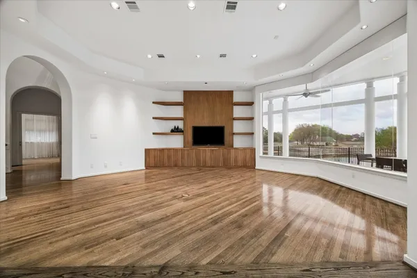 $2,925,000 | 11602 Versailles Lakes Lane, Houston, TX 77082