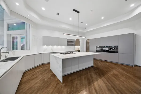 $2,925,000 | 11602 Versailles Lakes Lane, Houston, TX 77082