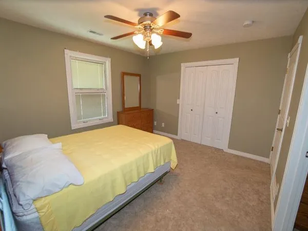 $165,000 | 602 Lawrence Avenue, Durham, KS 67438