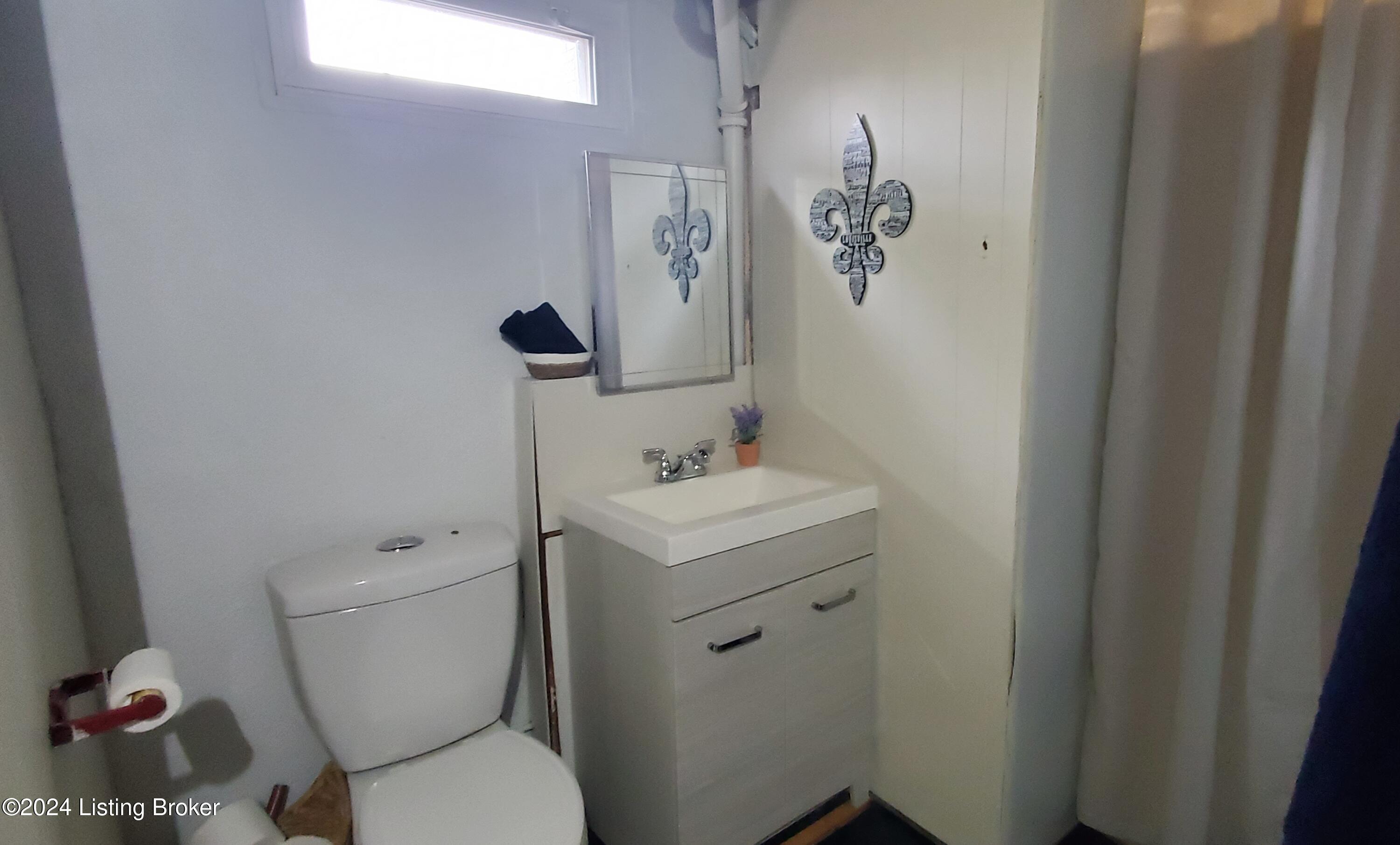 9330 Fairground Road Louisville, KY 40291 - Photo 21 of 27 20241209_110115