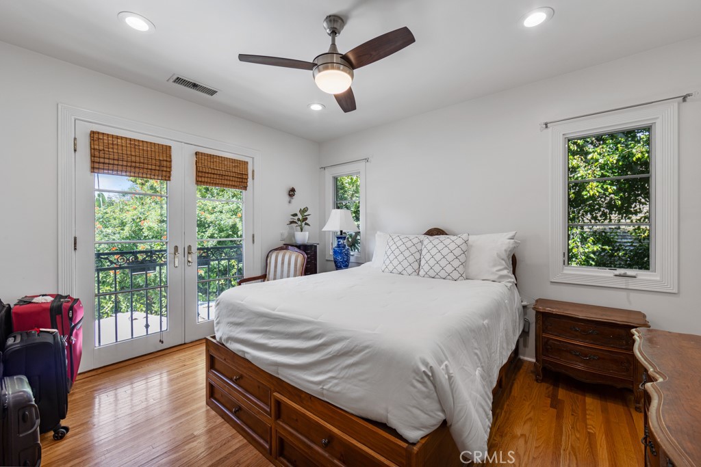 4031 Pine Avenue Long Beach, CA 90807 - Photo 52 of 70 a bedroom with a bed and a window