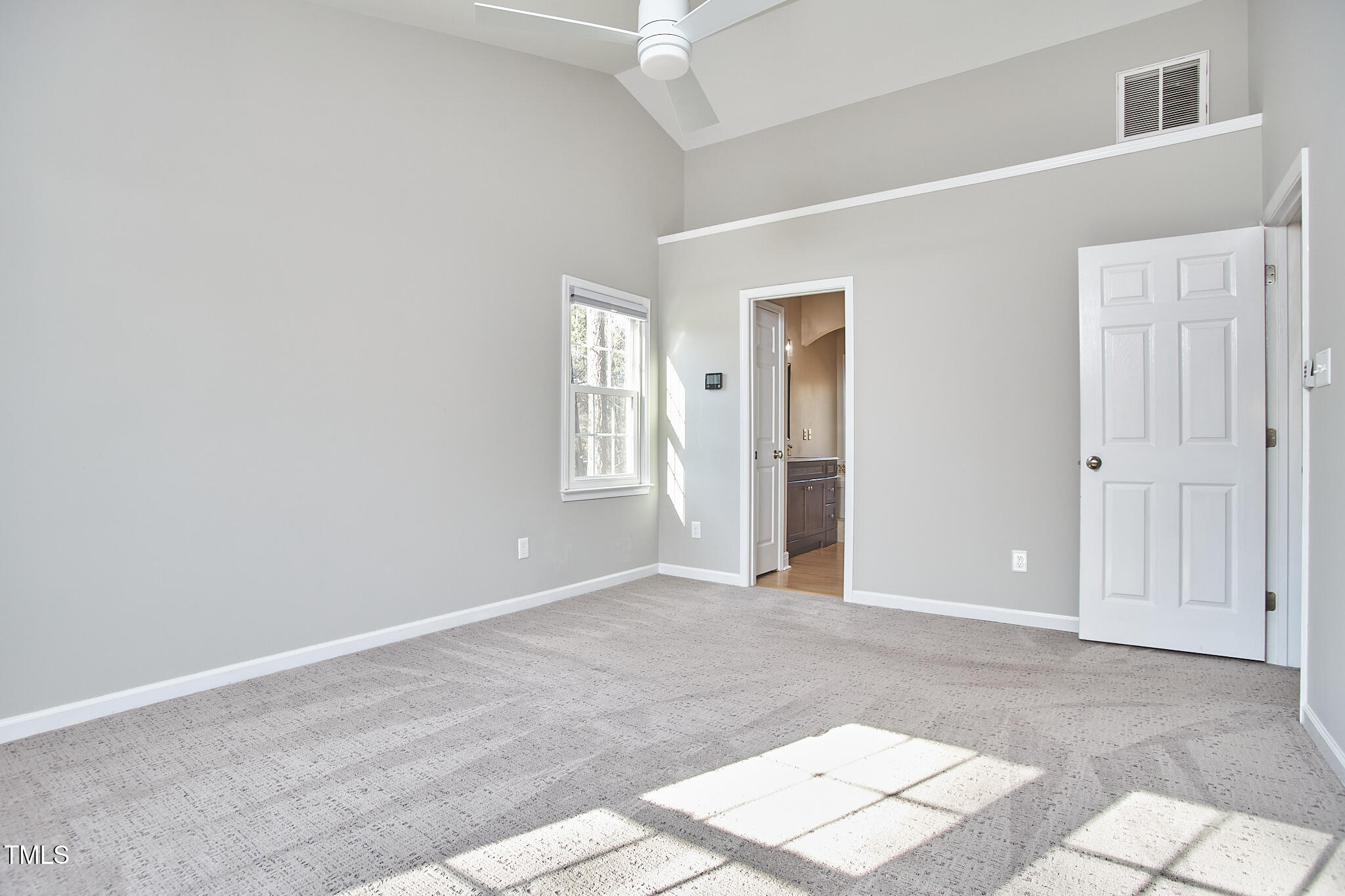 5460 Ingate Way Raleigh, NC 27613 - Photo 34 of 65 063