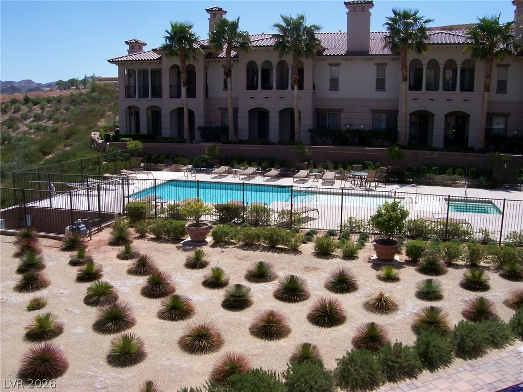 6 Via Vasari, Unit 104 Henderson, NV 89011 - Photo 13 of 13 View of community pool