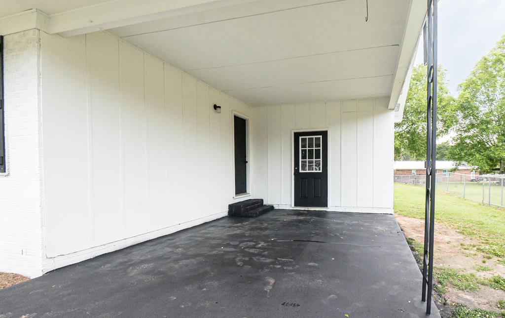 213 Rock Creek Road Headland, AL 36345 - Photo 6 of 42