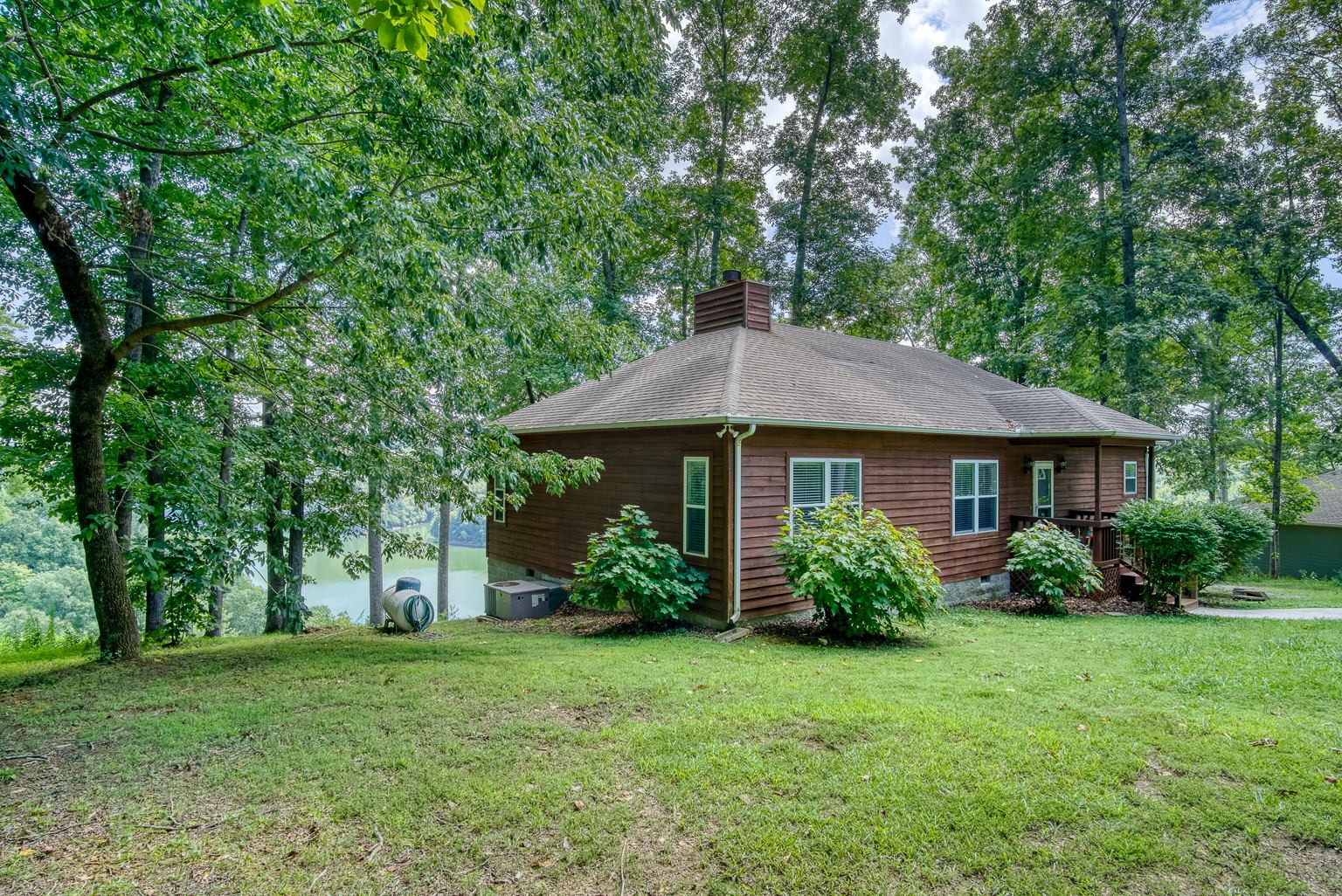 1235 Stillhouse Branch Road Sparta, TN 38583 - Photo 4 of 38 Gallery Image 4