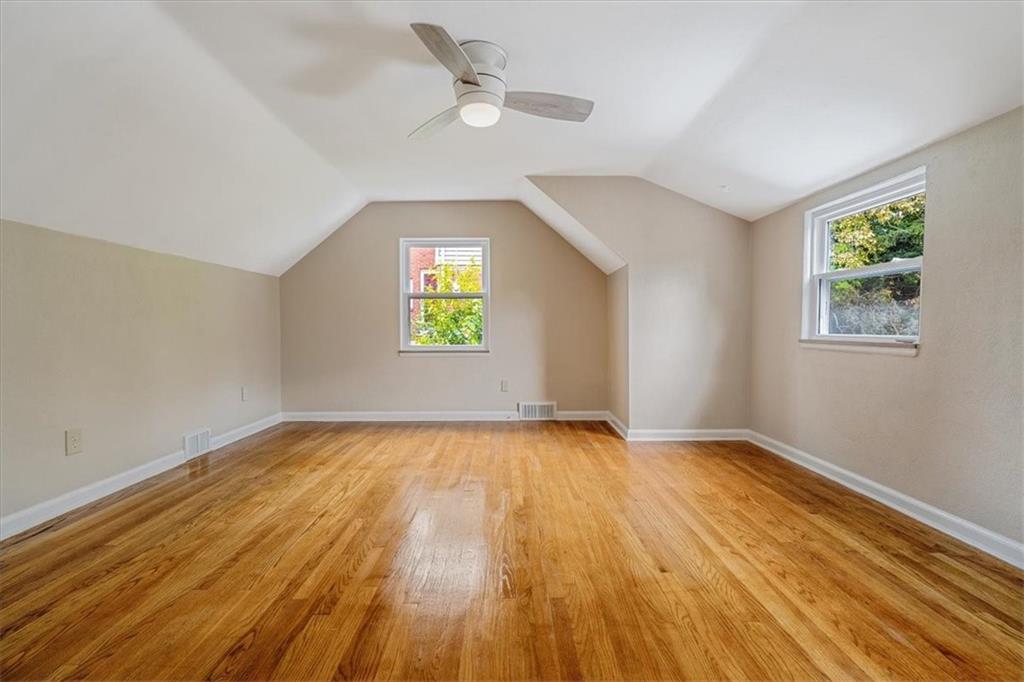 14 Elmhurst Road Green Tree, PA 15220 - Photo 25 of 50 Master Bedroom