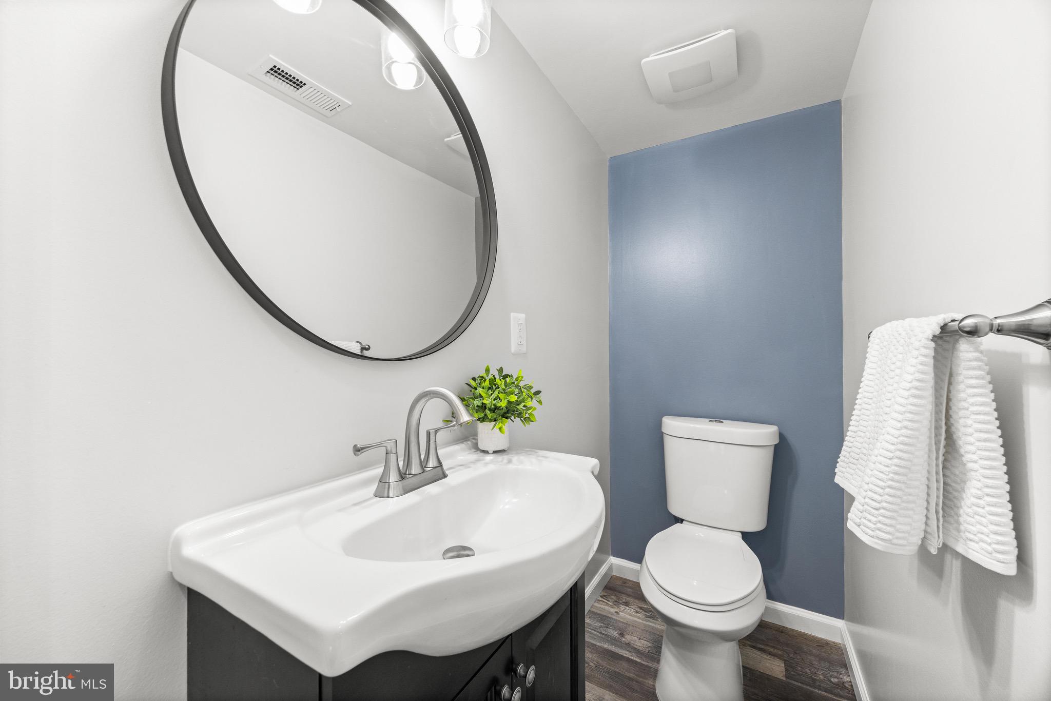 91 Ridgelawn Road, Unit A Reisterstown, MD 21136 - Photo 13 of 31 Main level half bathroom