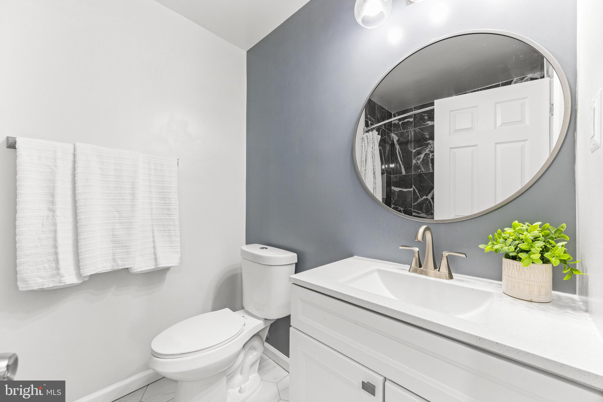 91 Ridgelawn Road, Unit A Reisterstown, MD 21136 - Photo 16 of 31 Upstairs full bathroom