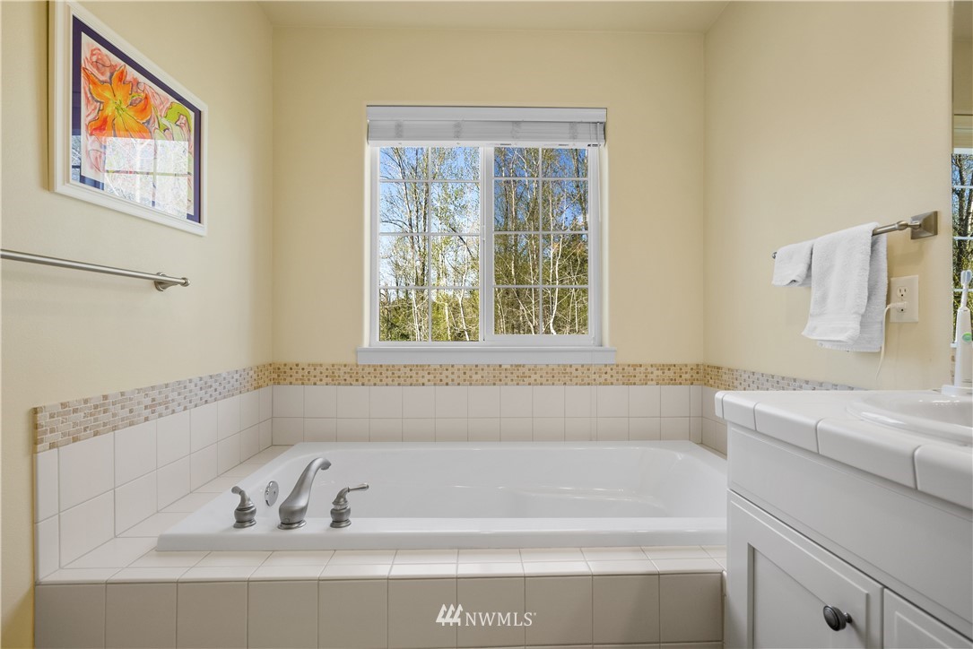 1456 Roma Road Bellingham, WA 98226 - Photo 21 of 34 Gallery Image 21