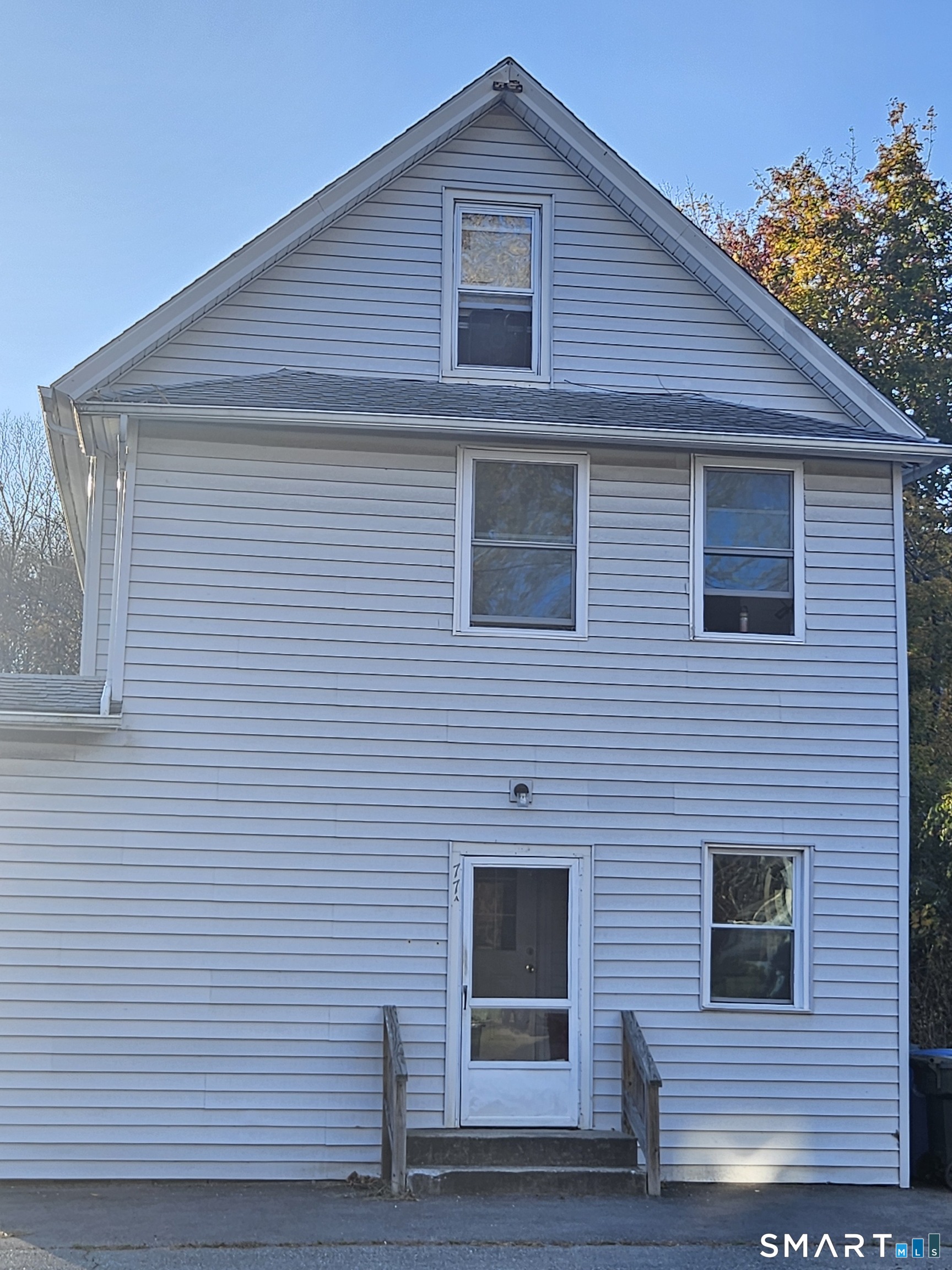 77 Taftville-Occum Road Norwich, CT 06360 - Photo 5 of 38