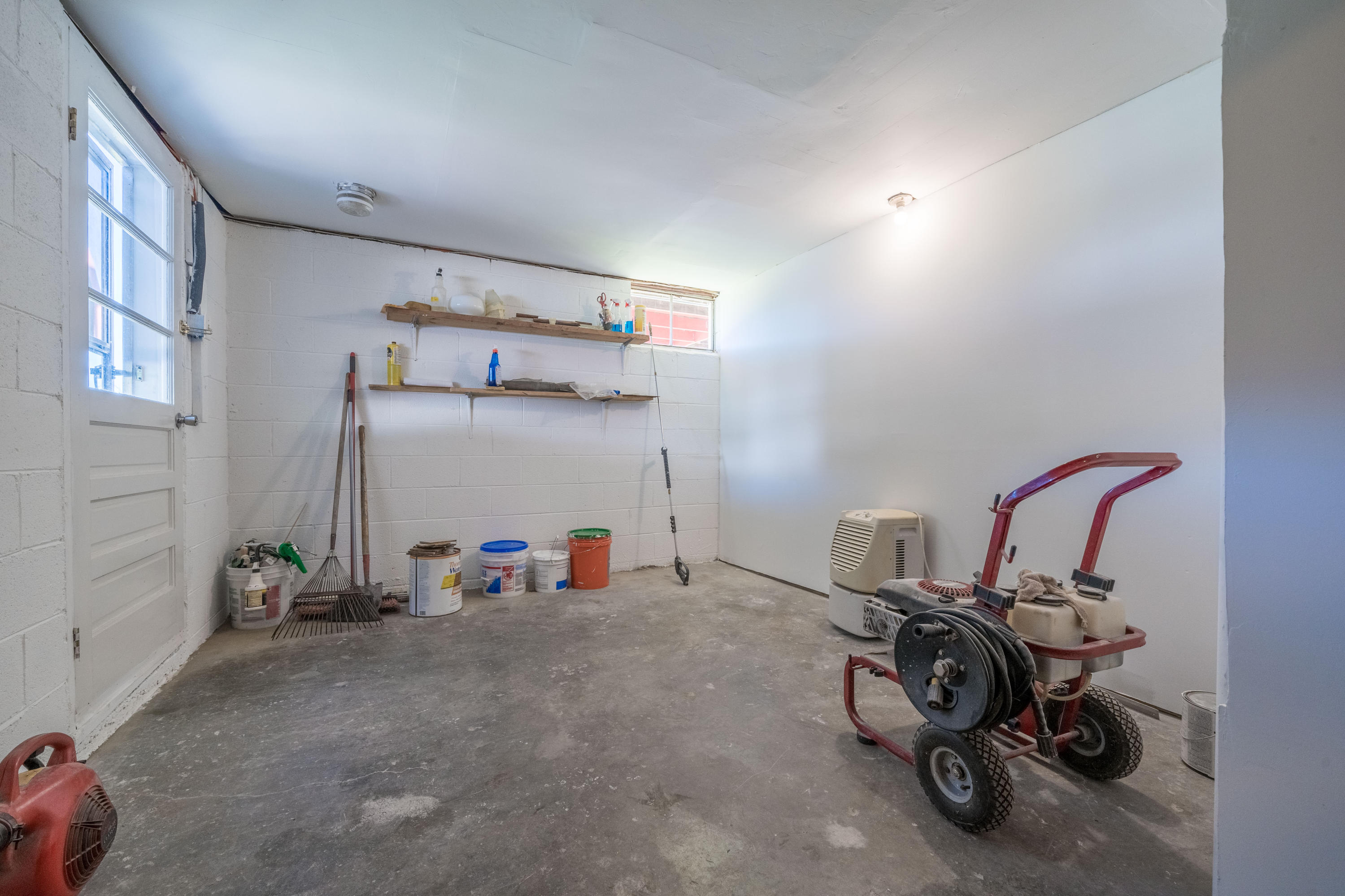 6002 Reedy Creek Road Bristol, VA 24202 - Photo 25 of 26 STORAGE