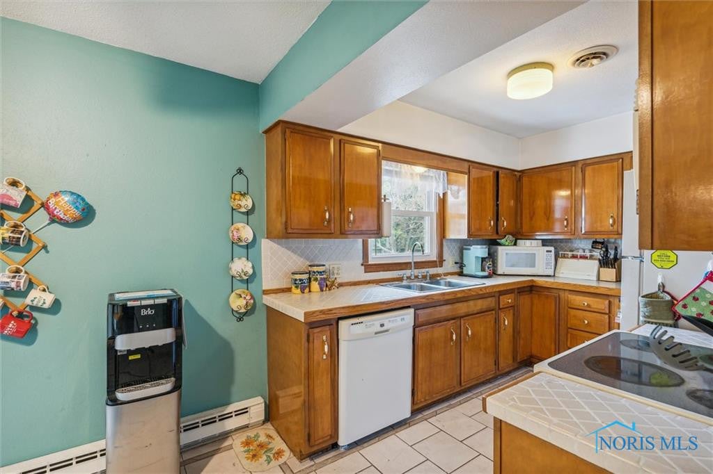 21153 Euler Road Weston, OH 43569 - Photo 11 of 37 Gallery Image 11