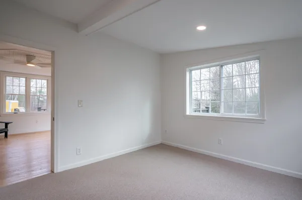 $675,000 | 94 Lakeshore Drive, Northwood, NH 03261