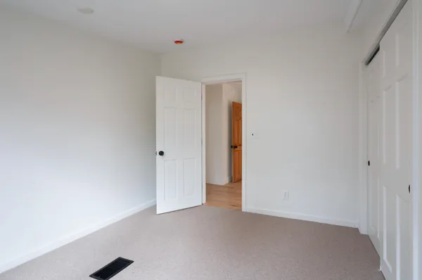 $675,000 | 94 Lakeshore Drive, Northwood, NH 03261