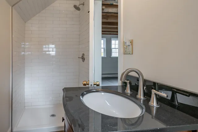 $675,000 | 94 Lakeshore Drive, Northwood, NH 03261