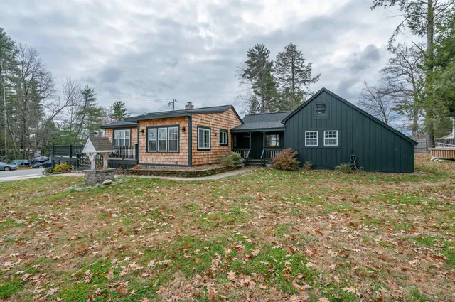 $675,000 | 94 Lakeshore Drive, Northwood, NH 03261