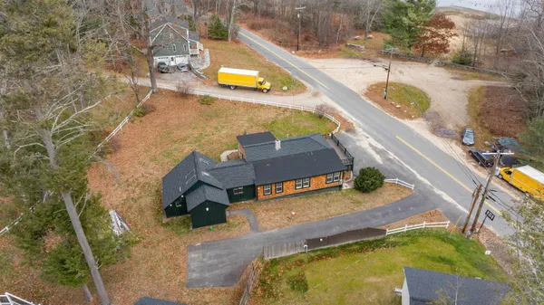 $675,000 | 94 Lakeshore Drive, Northwood, NH 03261