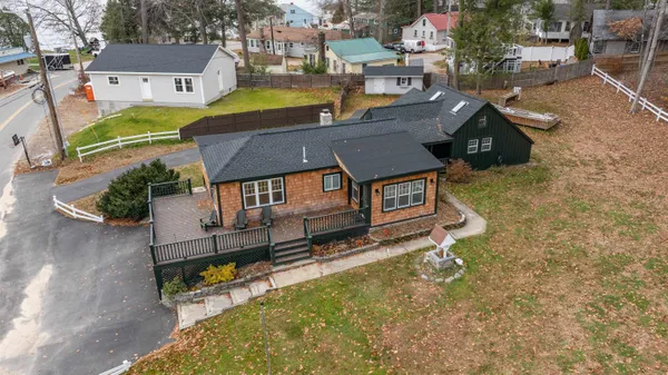 $675,000 | 94 Lakeshore Drive, Northwood, NH 03261