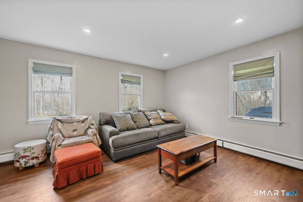 123 Jacob Road Southbury, CT 06488 - Photo 11 of 40